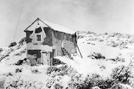 Instruments on top, living quarters below. Observations from Harqua Hala helped identify changes in the sun’s energy output.