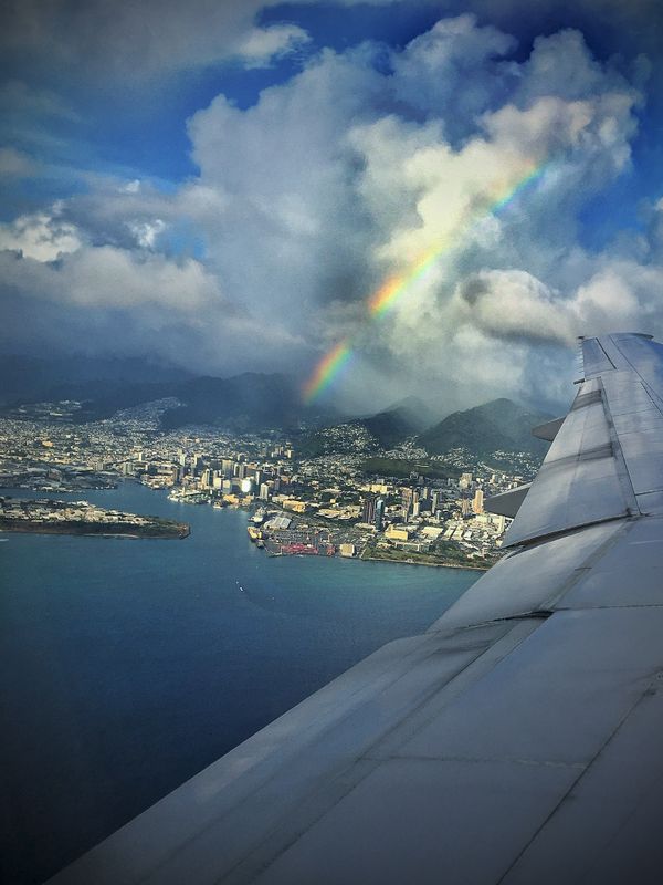 Rainbow over Honolulu thumbnail