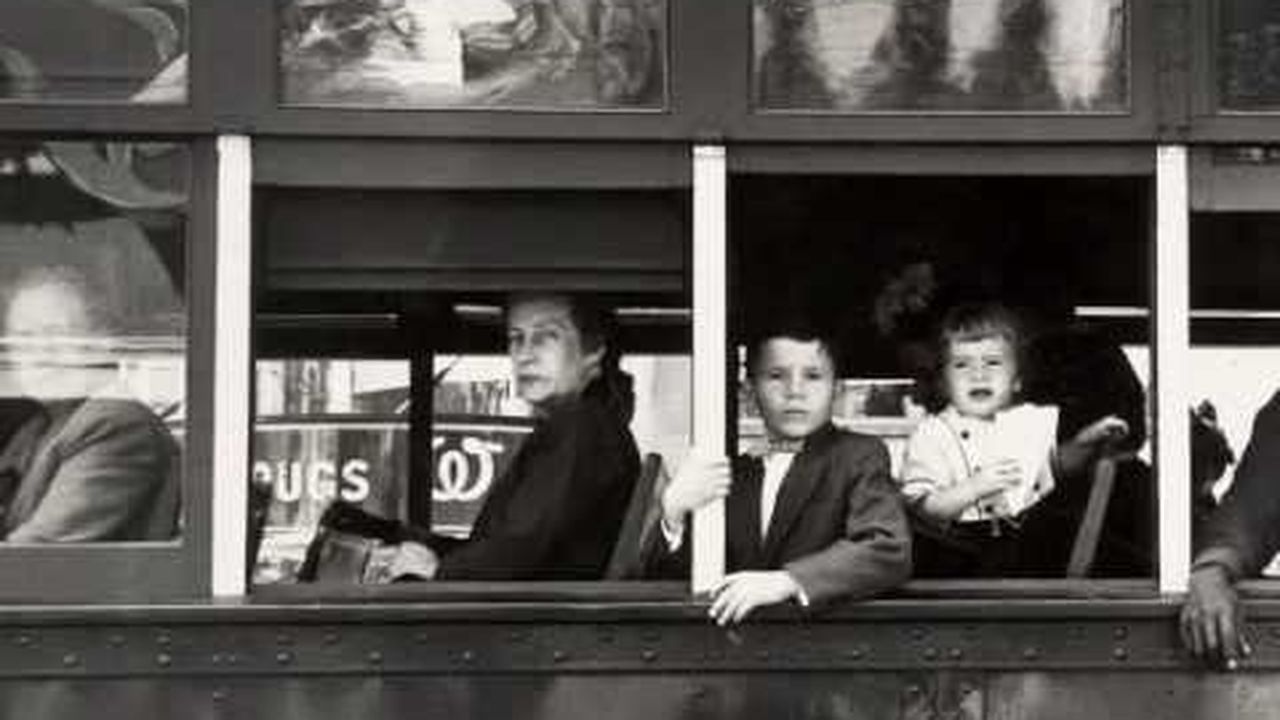 Preview thumbnail for Inside Photographer Robert Frank's The Americans