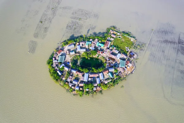 The flood’s eye thumbnail