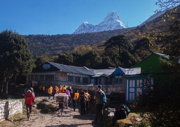 Journey to Paradise beneath Ama Dablam thumbnail