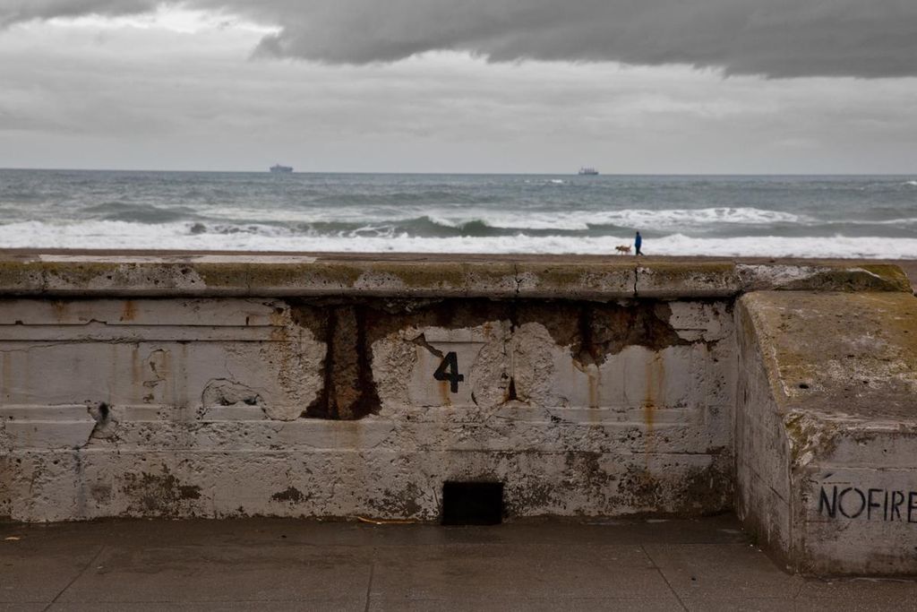 Beach Wall