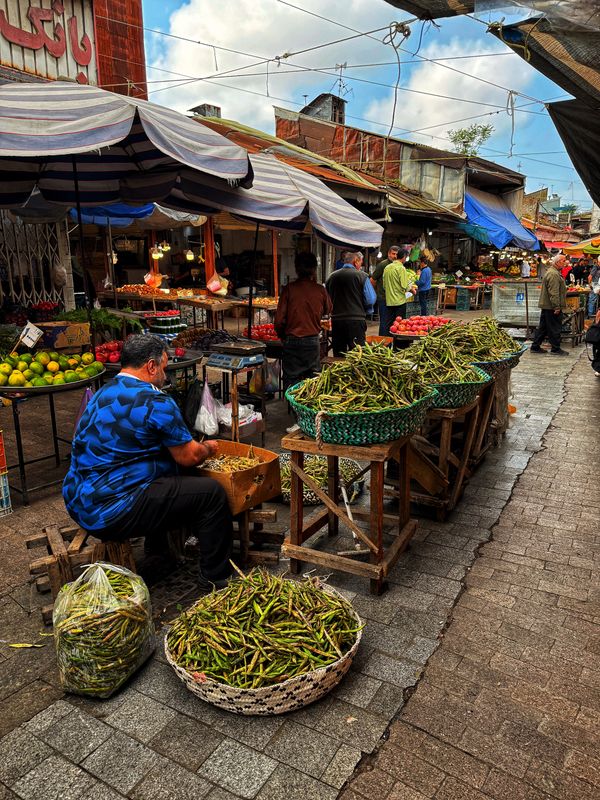 bean Vendor in Rasht Bazaar thumbnail