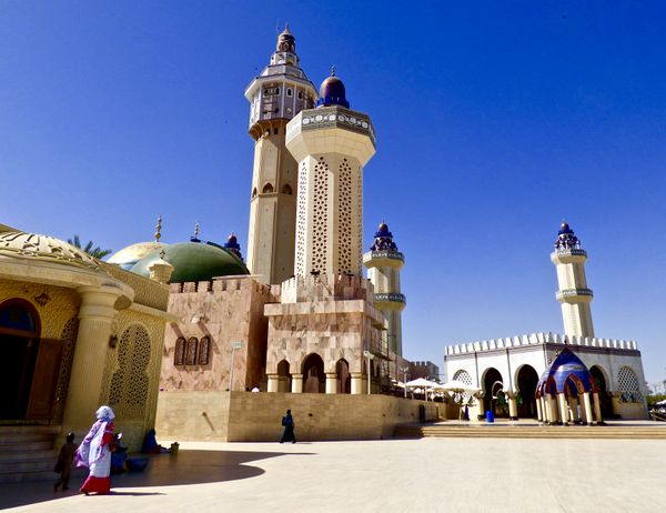 The Magnificent Holy Mosque of  the Mouride Islalmic Brotherhood of Touba thumbnail