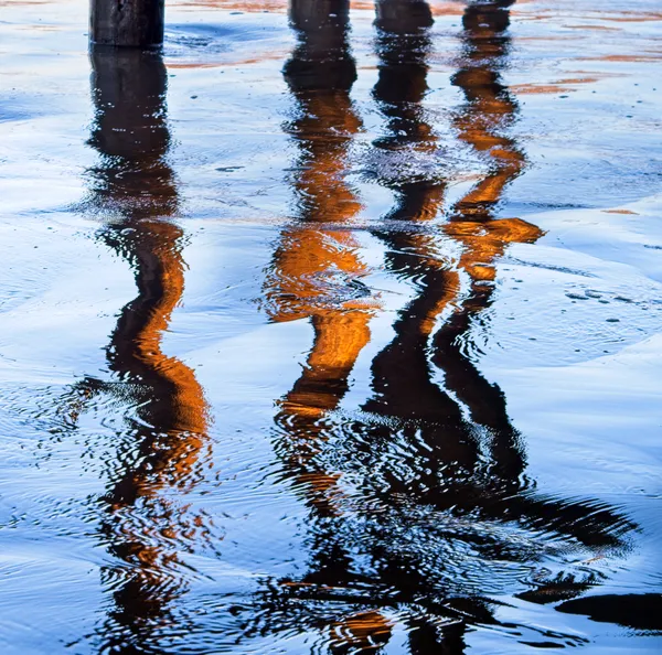 Under a pier distortions. thumbnail