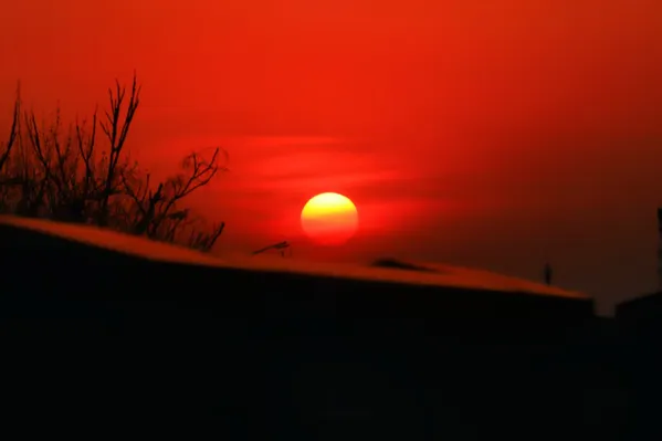 Red sun thumbnail