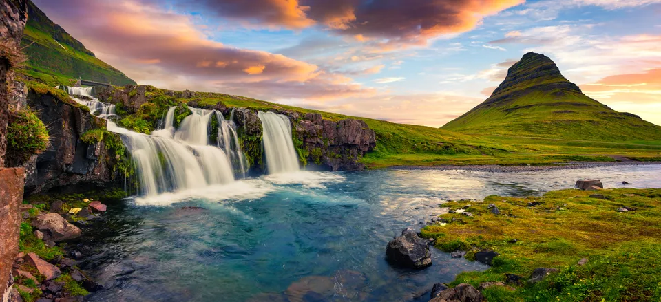  Kirkjufellsfoss Waterfall 