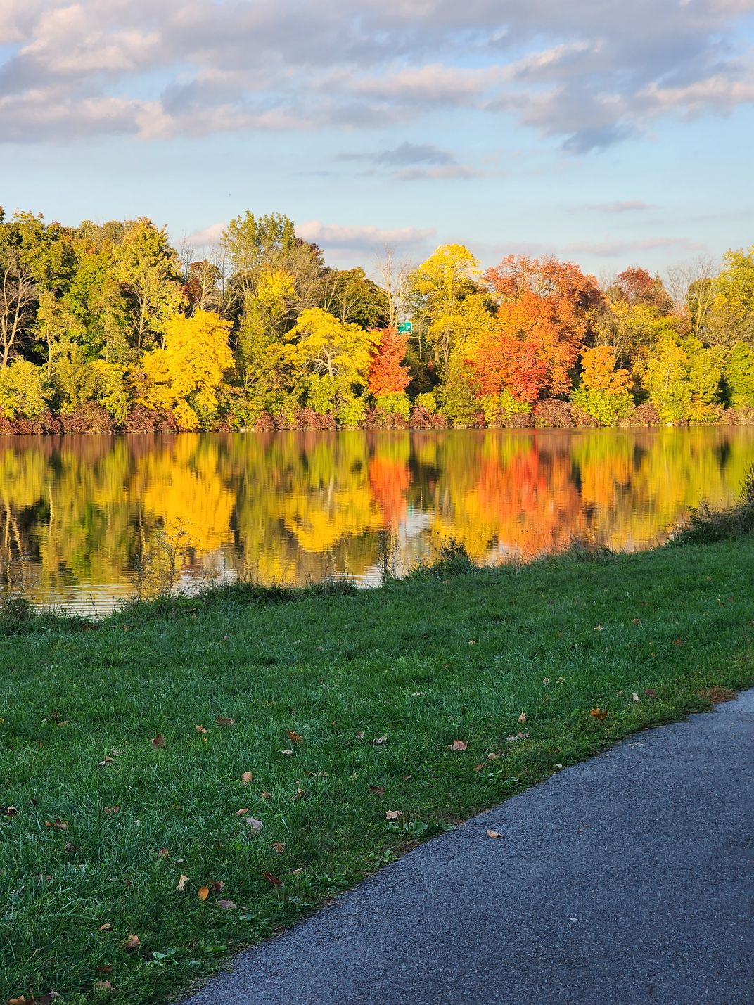 Reflections in Hoyt Lake Smithsonian Photo Contest Smithsonian Magazine