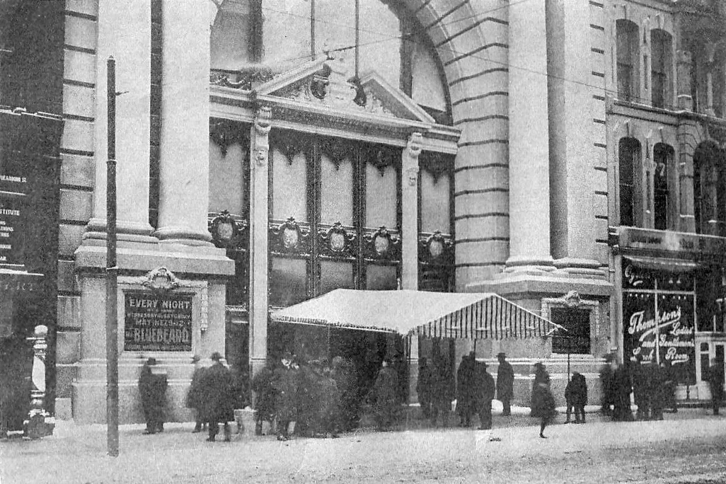 Iroquois Theatre in 1903