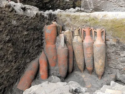 Researchers found several&nbsp;amphorae, ancient vases that stored wine, in one of the old villa&#39;s rooms.