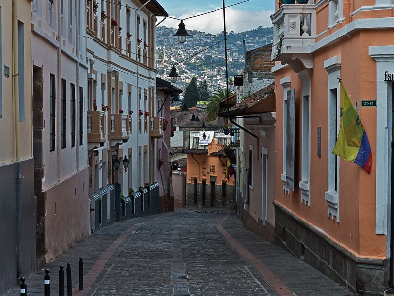 La Ronda Street, Quito, Ecuador Smithsonian Photo Contest