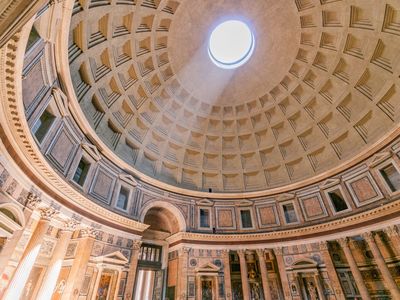 The Pantheon&#39;s dome, the largest unreinforced concrete dome in the world, is still standing despite being nearly 2,000 years old.