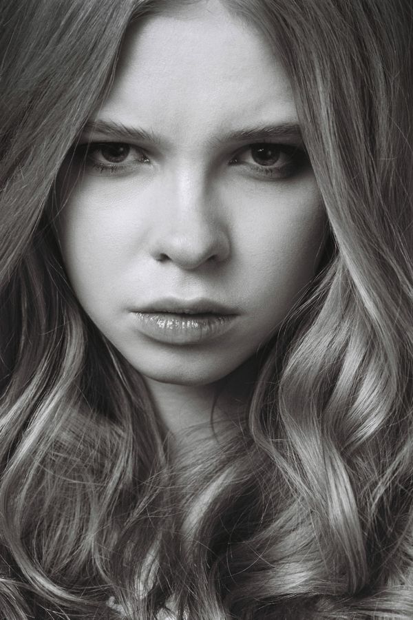 Intense gaze thumbnail