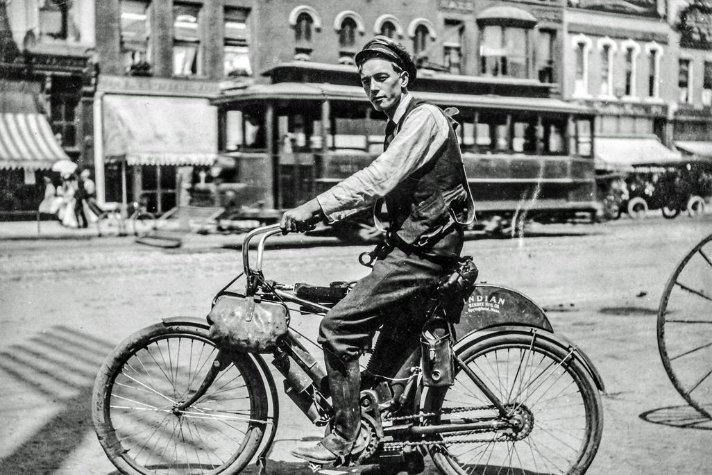 03C_FM2015_LongrenOnBicycle_00557822_LIVE.jpg