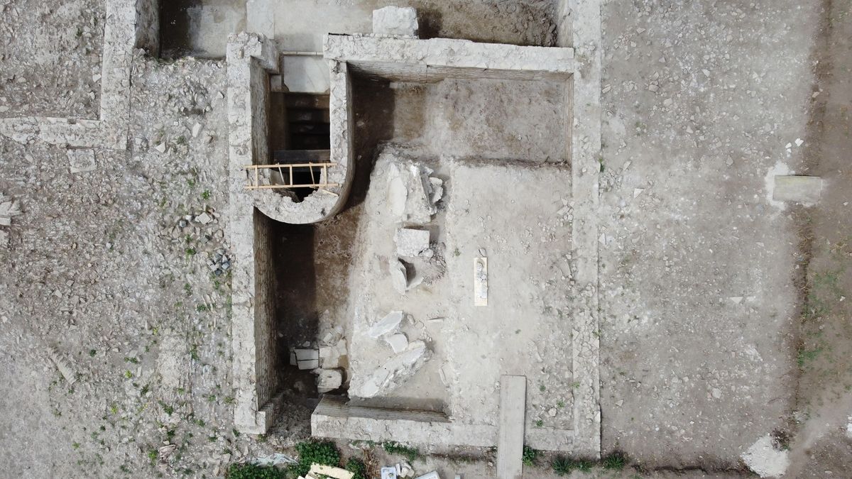 Archaeologists Unearth 1,600-Year-Old Jewish Ritual Bath—the Oldest Ever Found in Europe