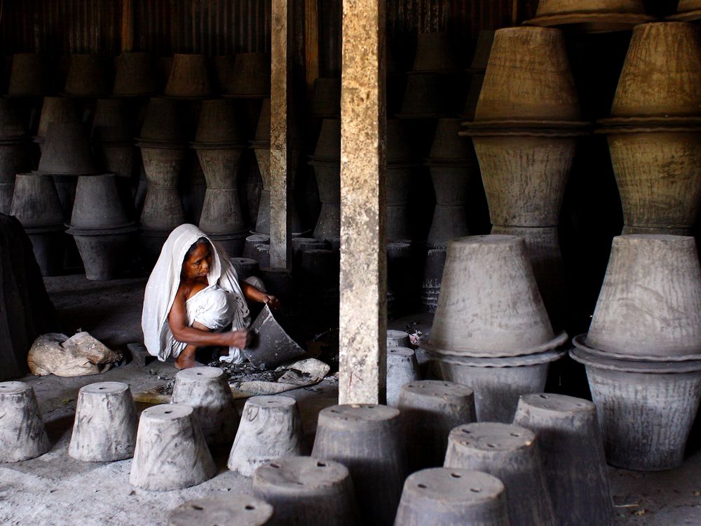 Pot Maker Smithsonian Photo Contest Smithsonian Magazine