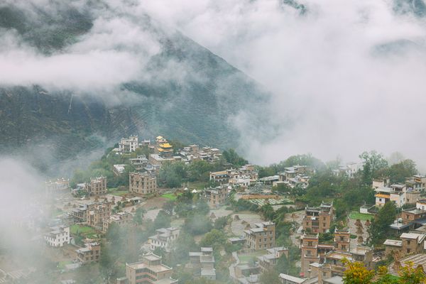 Human Dwellings in Heaven thumbnail