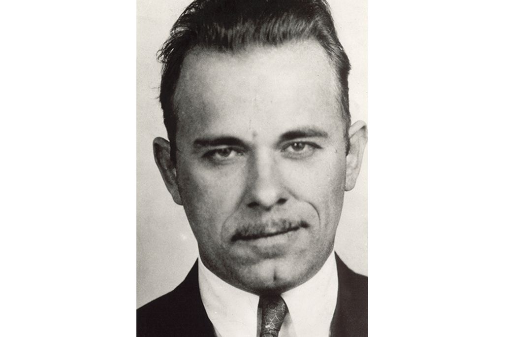Dillinger mugshot letterboxed
