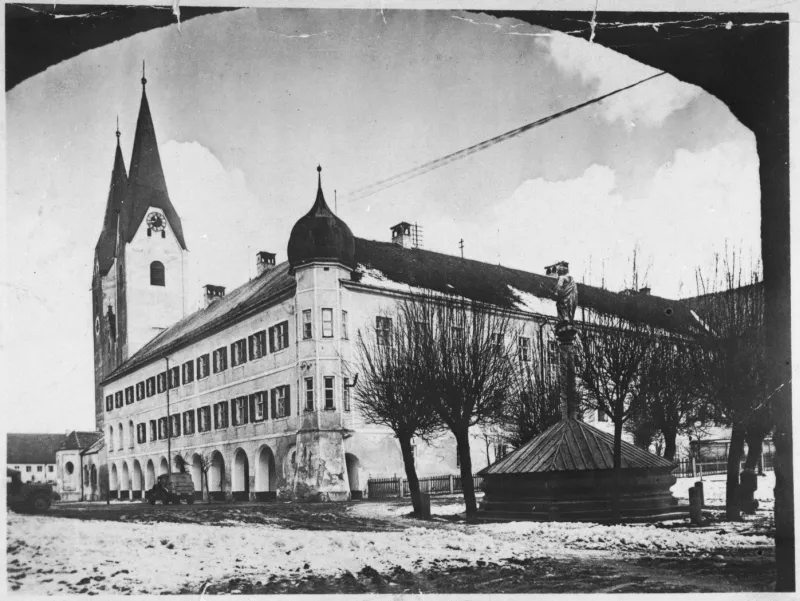 Exterior view of the Kloster Indersdorf children's home