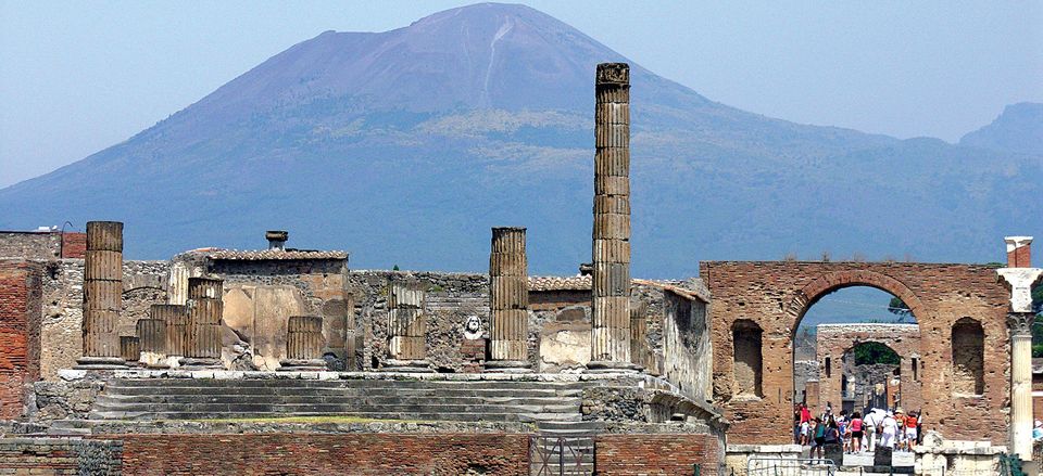  Pompeii, Italy 
