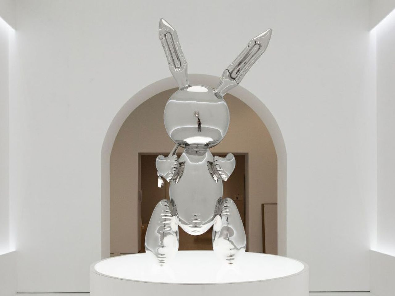 Jeff Koons' 'Rabbit' Breaks the Auction Record for Most Expensive