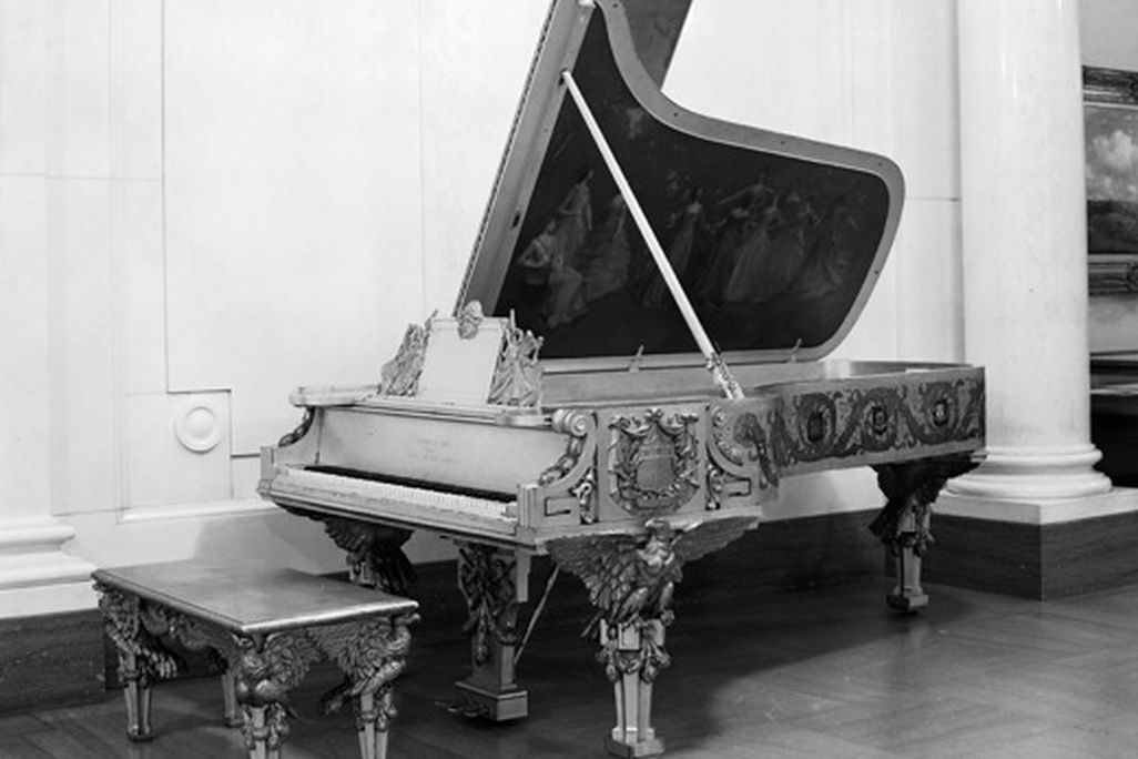 20110520110617steinway.jpg