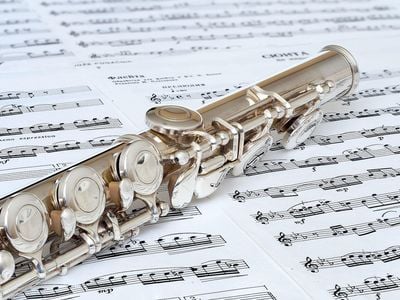 Playing the flute isn't easy even for some humans, but in the 18th century, inventor Jacques de Vaucanson figured out how to make a machine play it.