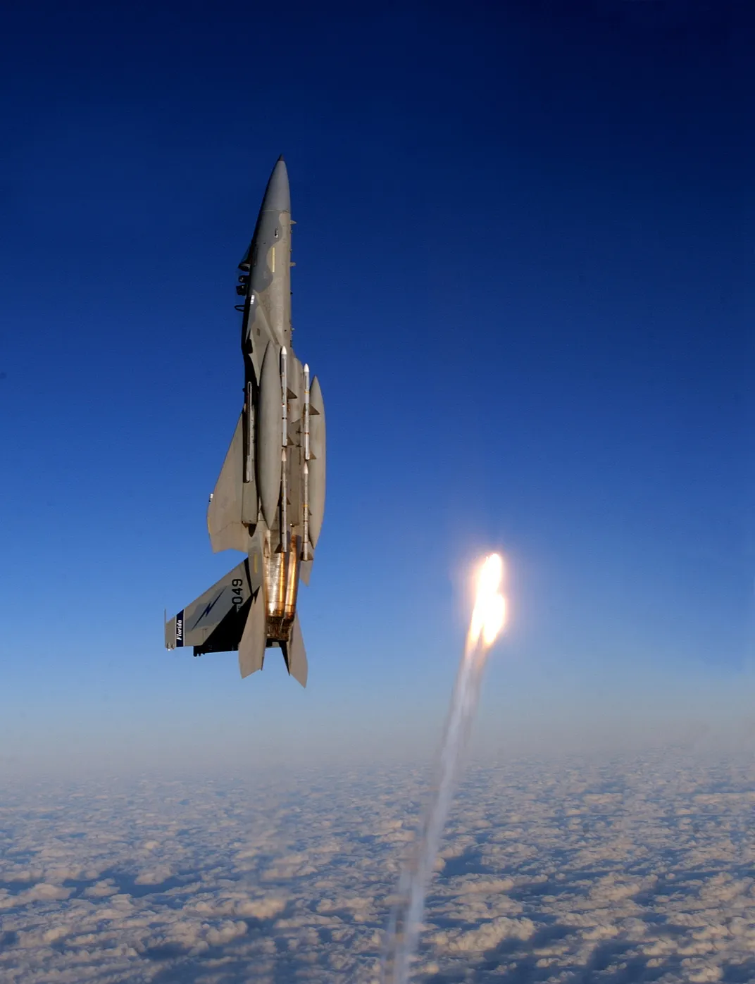 Sandboxx  The full story of how an F-15E scored its only air-to-air  kill with a bomb