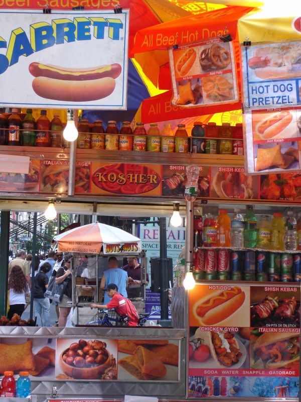 New York City's iconic hot dog carts thumbnail