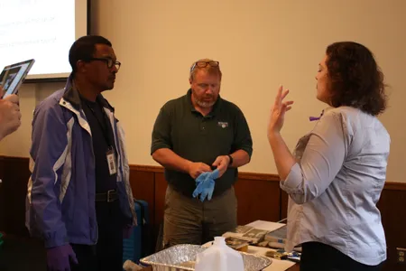 Staff from the Smithsonian Cultural Rescue Initiative lead a workshop in Nebraska. (Smithsonian Cultural Rescue Initiative)