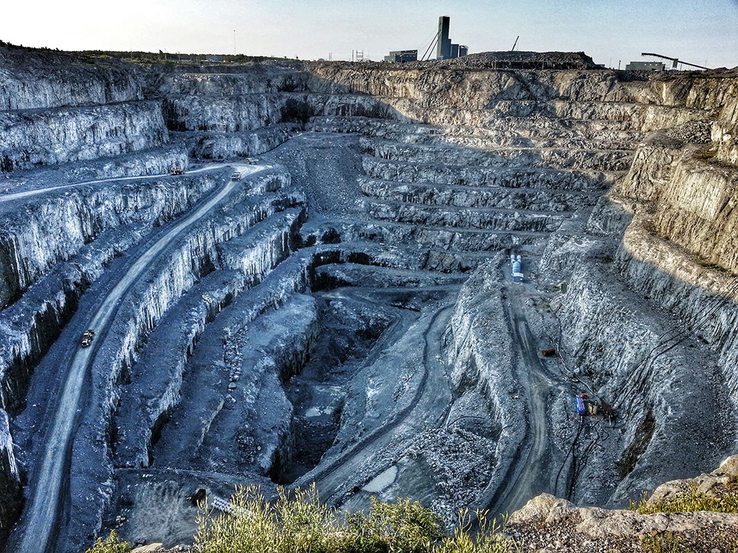 Lac Des Iles Mine