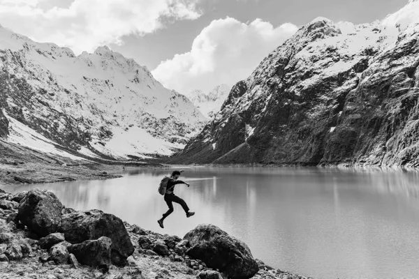 hiking lake Marianne thumbnail