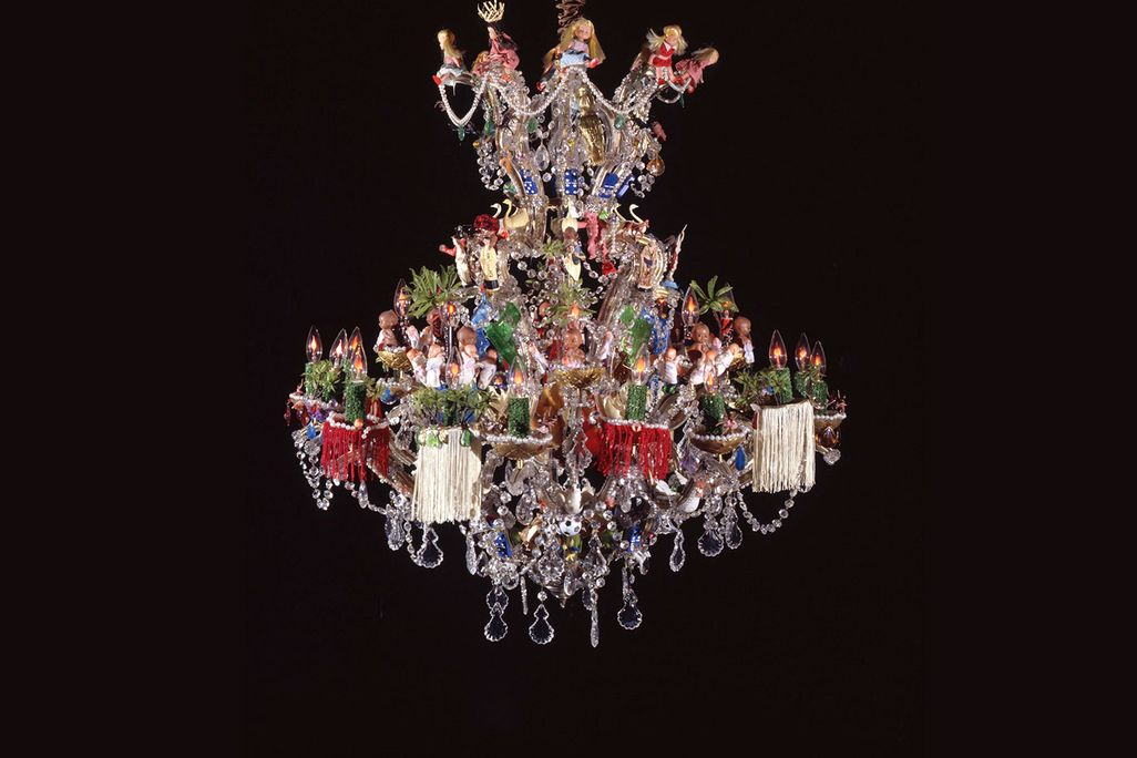 Pepón Osorio, El Chandelier, 1988
