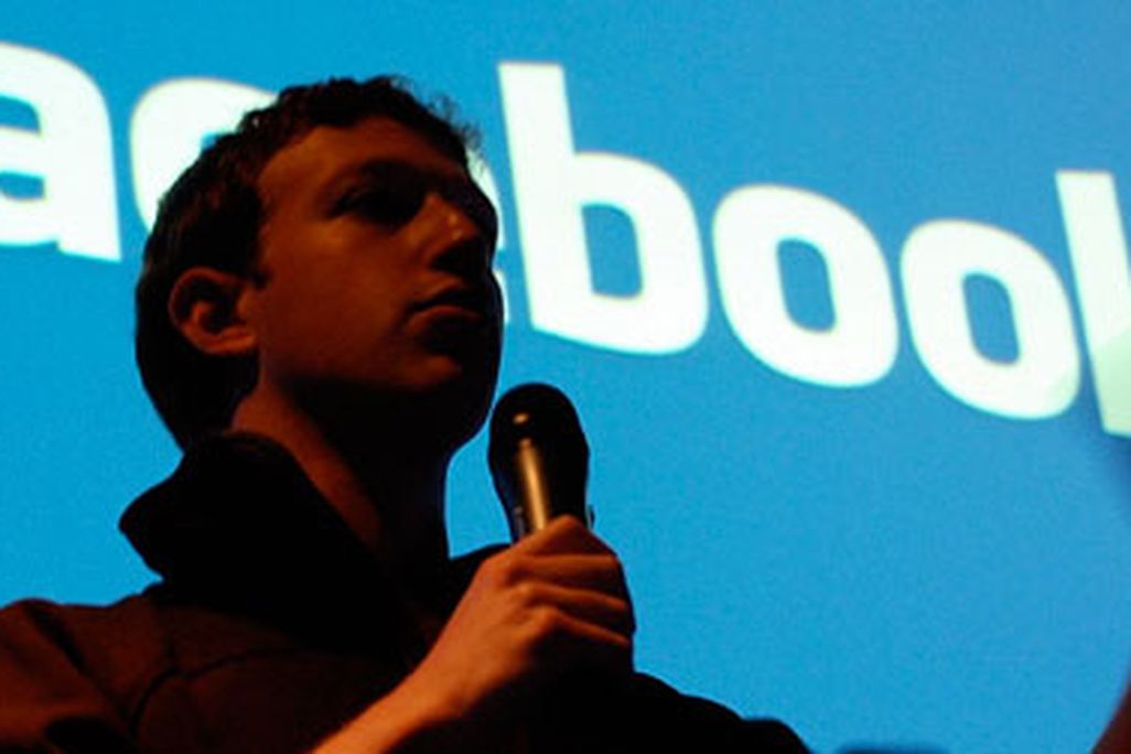 Facebook's Mark Zuckerberg thinks watching TV should be a social experience.