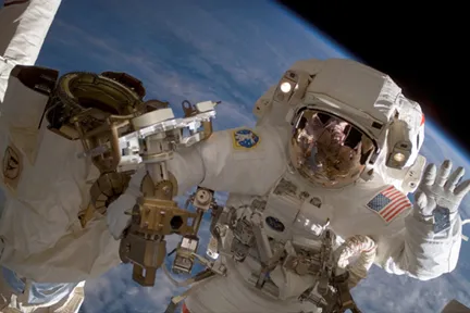 astronaut.jpg