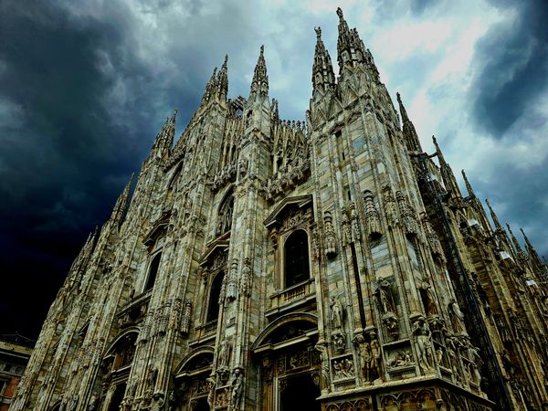 Milan Cathedral thumbnail