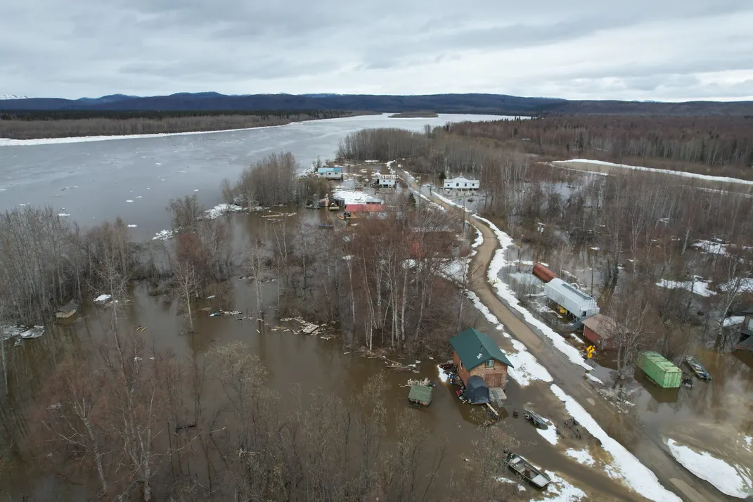 'Fresh Eyes on Ice' Teaches Kids to Collect Vital Ice Data in Remote Alaskan Communities
