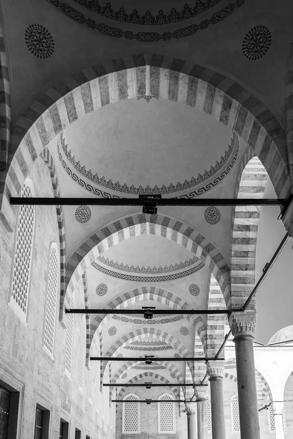 An Endless Archway of Tales and Motifs. thumbnail