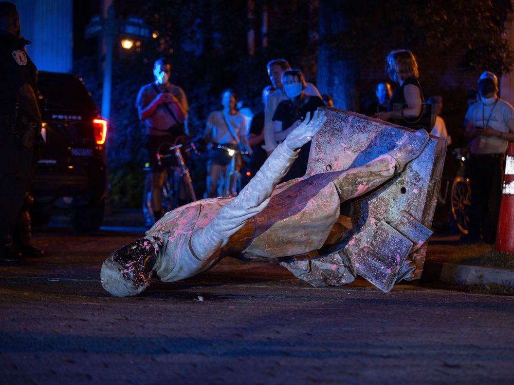 Toppled Jefferson Davis statue