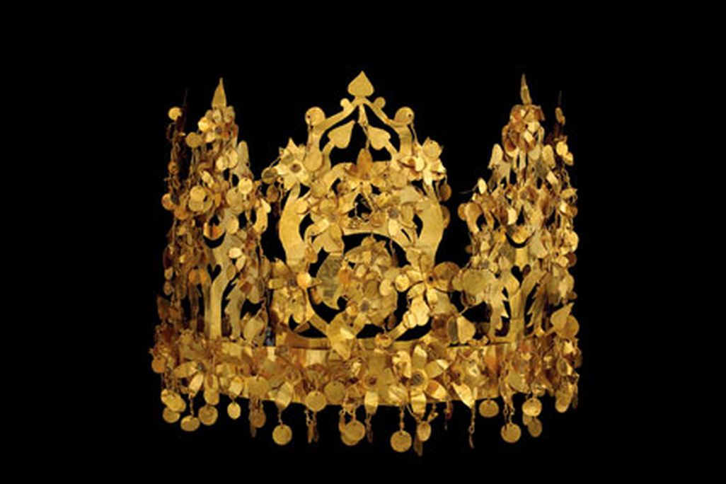 Tillya Tepe Crown