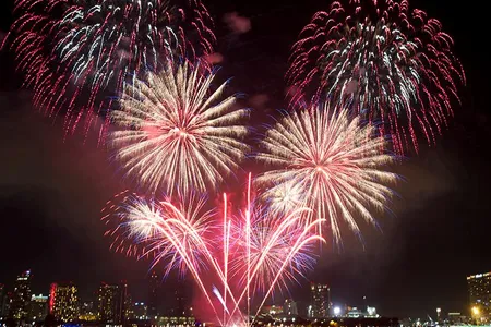 A new campaign encourages fireworks enthusiasts to be courteous with their explosions this 4th of July. 