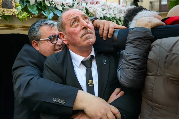 Carriers at the 24hour Holy Week Procession in Trapani thumbnail