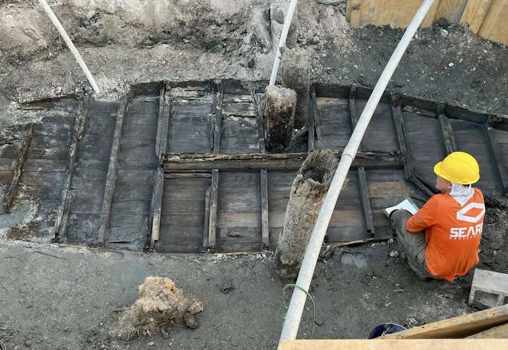 Florida crew uncovering 18th century shipwreck