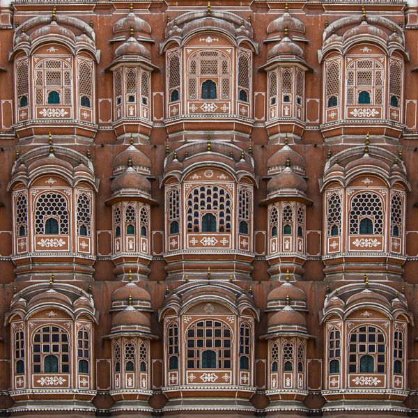 Beehive Windows of Hawa Mahal in Jaipur, Rajasthan, India thumbnail