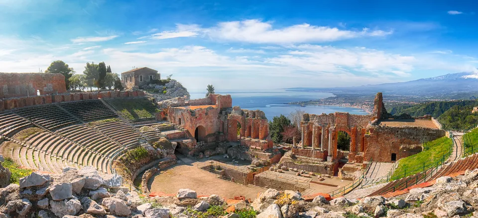  The Greek Theater of Taormina 