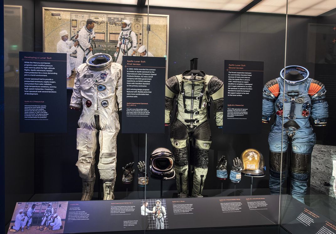 Spacesuit display