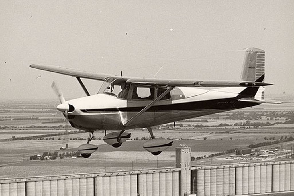 20120322025012Cessna.jpg