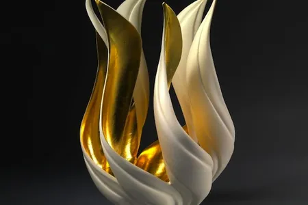 Jennifer McCurdy mixes fine porcelain with gilding to create pieces full of movement and light.
