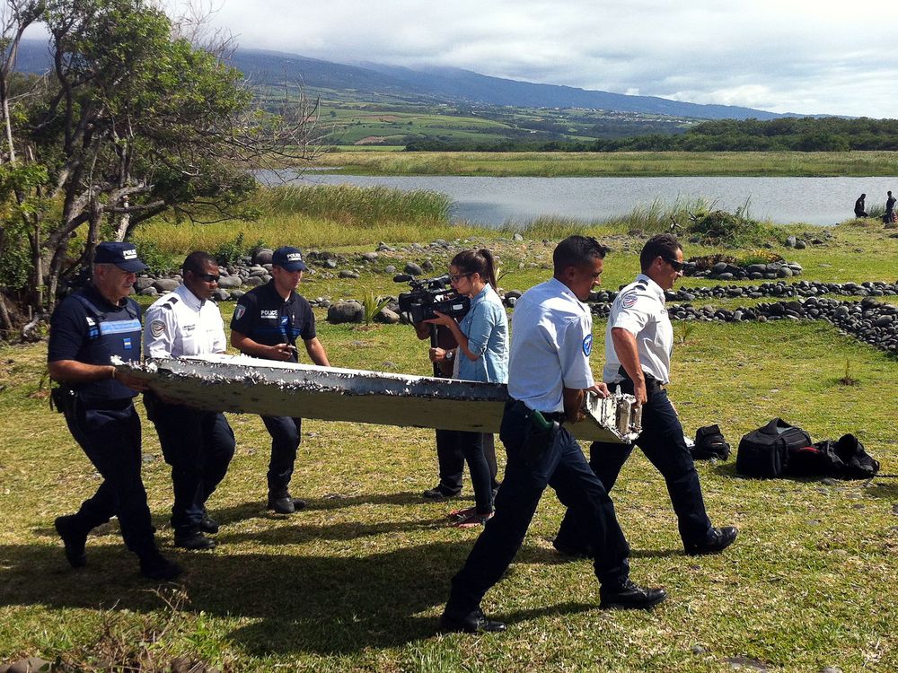 MH370 Flap