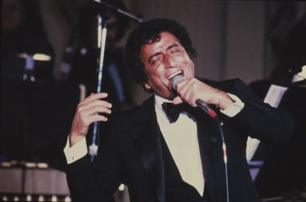 Tony Bennett performing in New York City in 1980